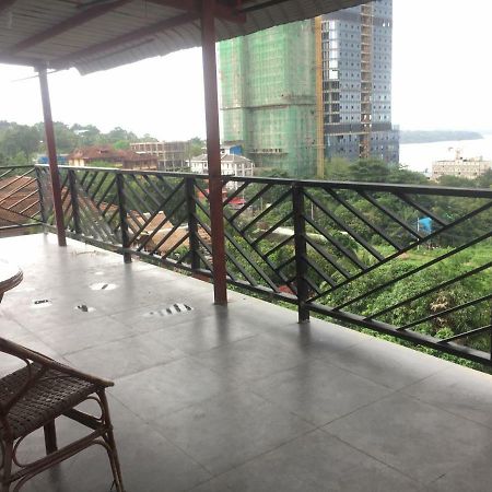 Golden Rooster Hotel 西哈努克 外观 照片