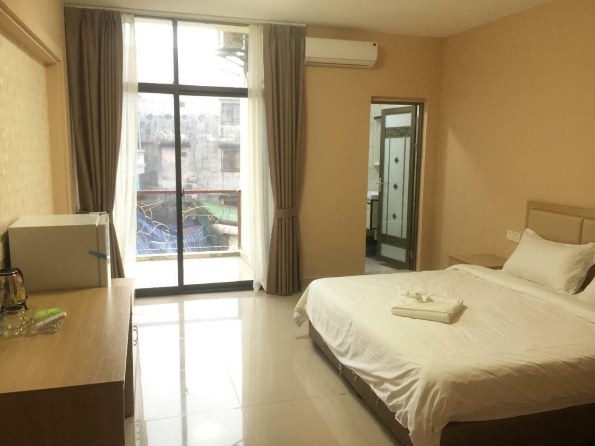 Golden Rooster Hotel 西哈努克 外观 照片