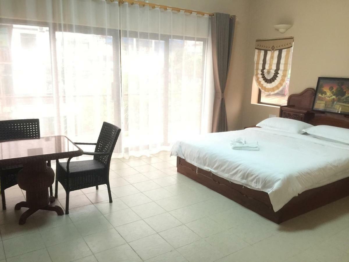 Golden Rooster Hotel 西哈努克 外观 照片